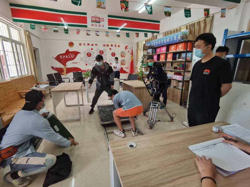 无锡广告片拍摄公司：极简主义践行者，少即是多的视觉哲学